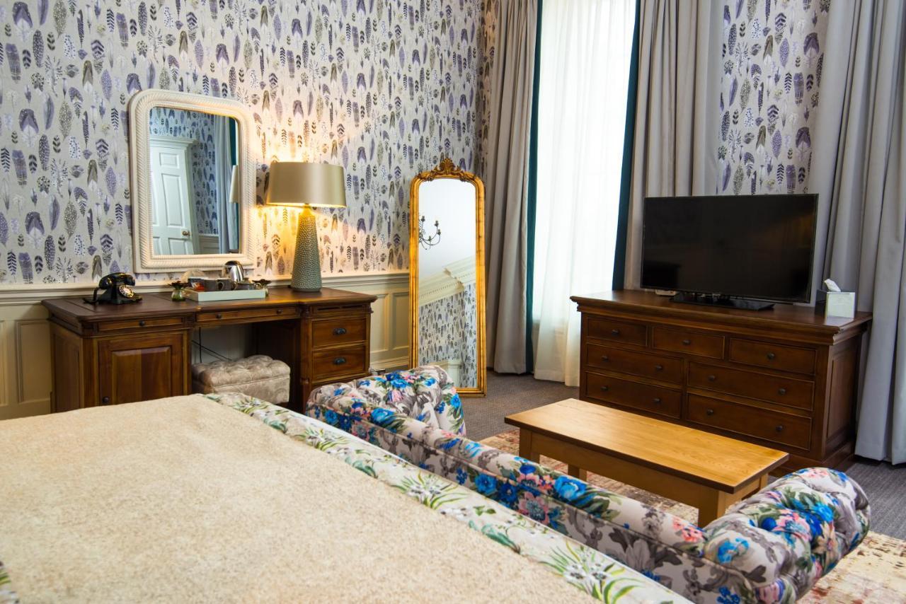 Judge'S Lodging York Luaran gambar A bedroom at the hotel
